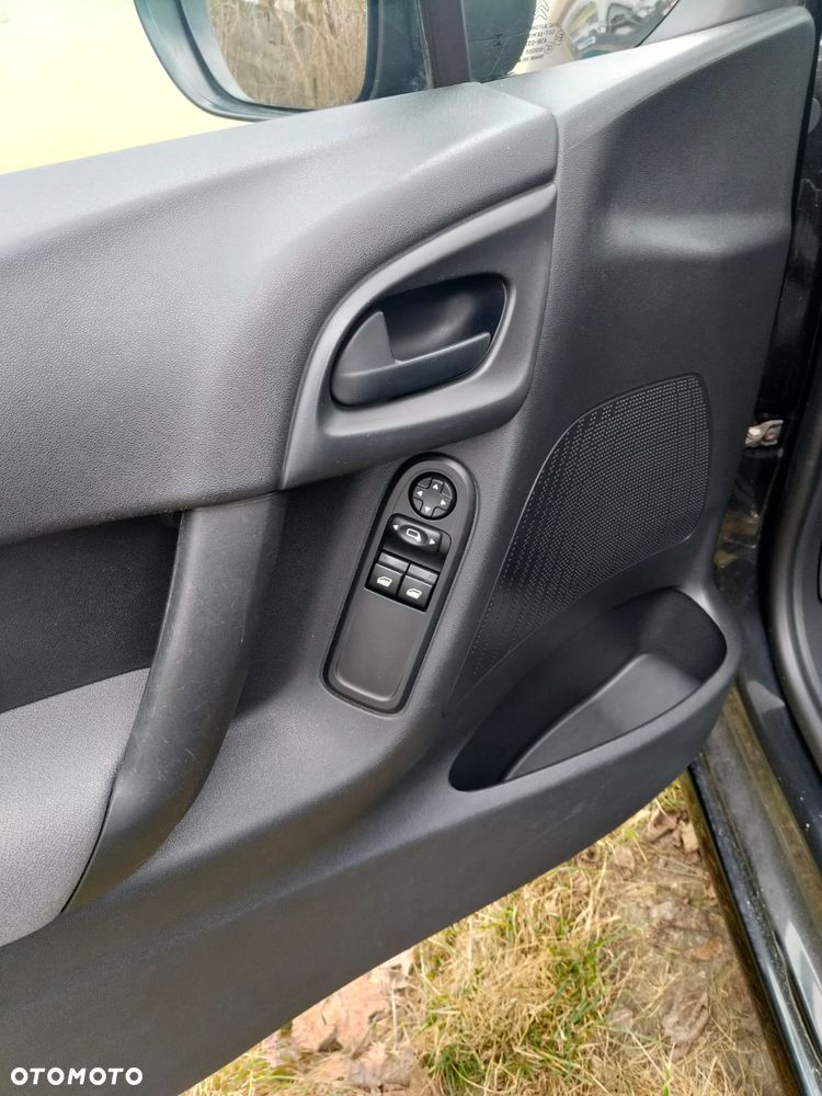 Citroën C3 1.0 VTi Attraction - 10