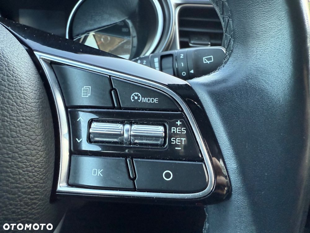 Kia Ceed 1.4 T-GDI L - 19