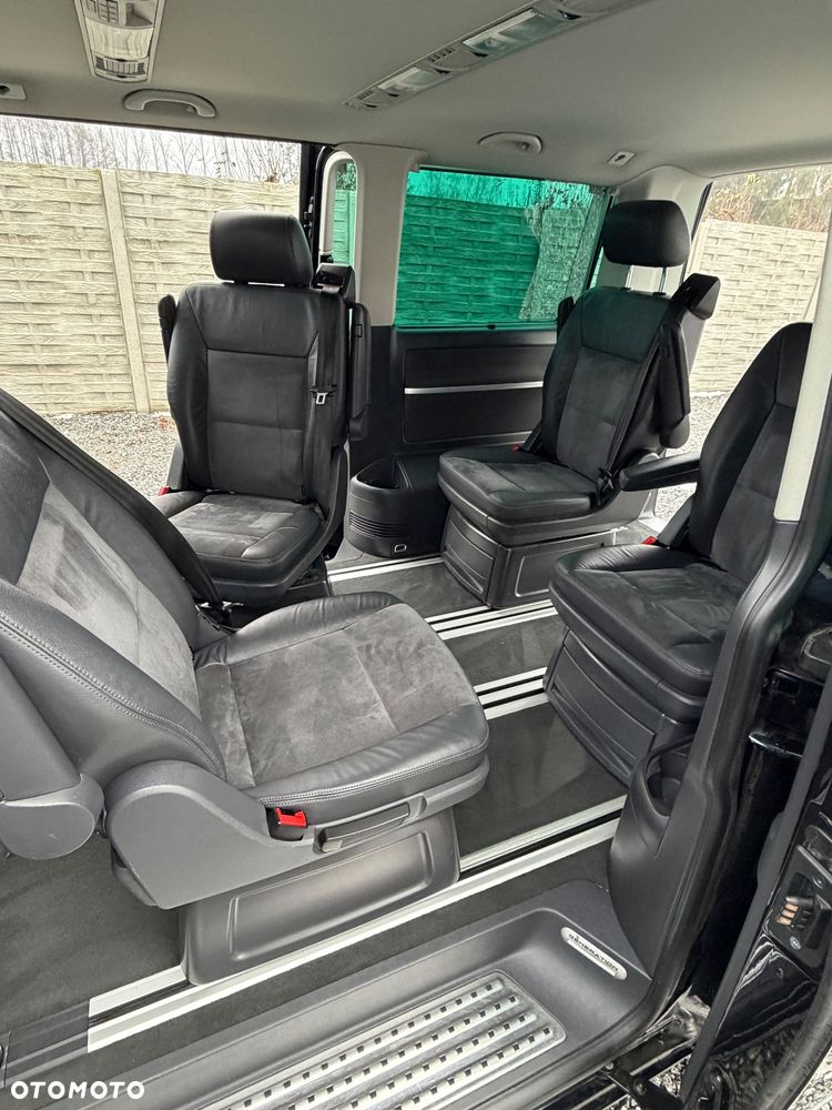 Volkswagen Multivan - 15