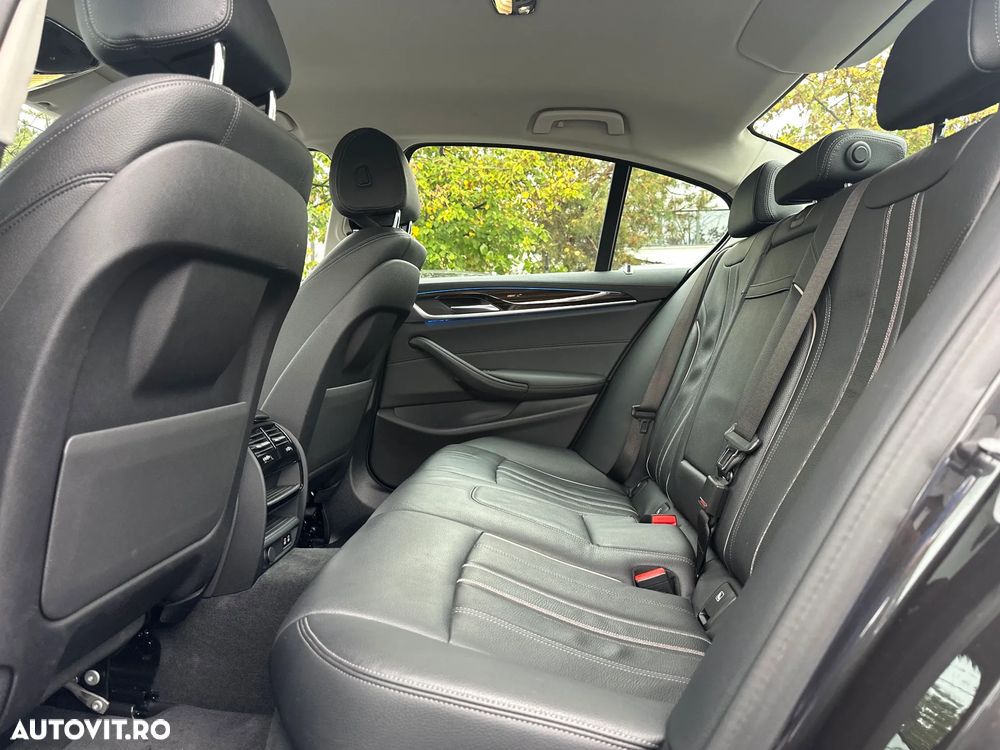 BMW Seria 5 520e AT PHEV - 12