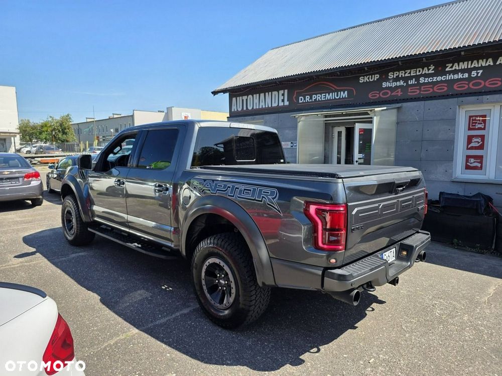 Ford F150 - 4