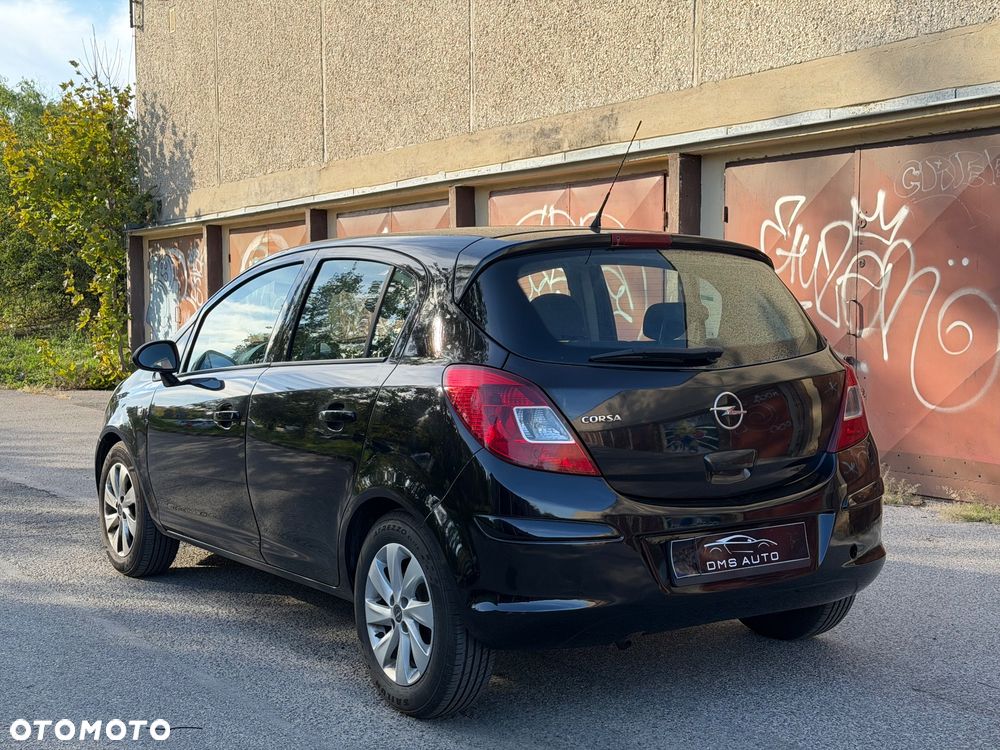 Opel Corsa 1.2 16V Innovation - 9