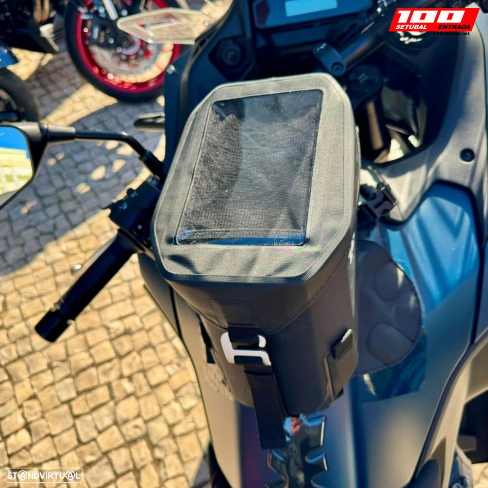 Honda NT 1100 A - 18