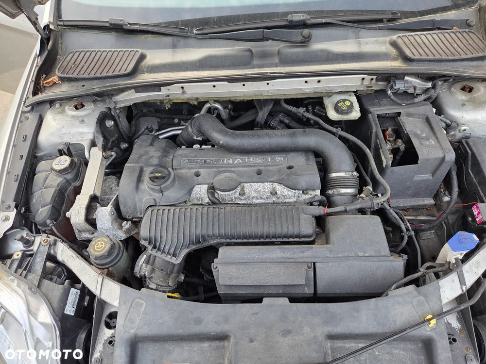 Ford Mondeo 2.5 Ghia - 14