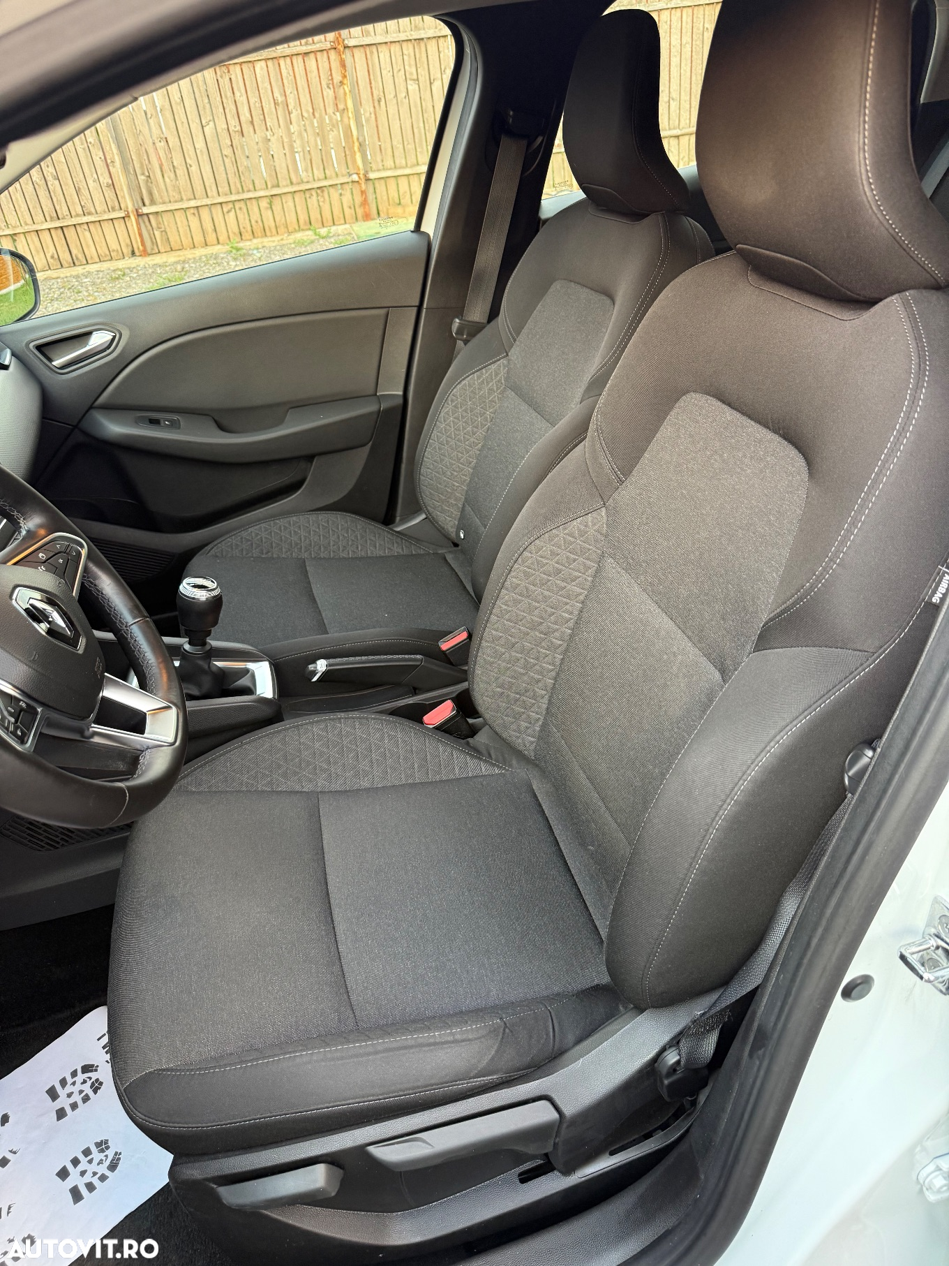 Renault Clio BLUE dCi 85 BUSINESS EDITION - 5