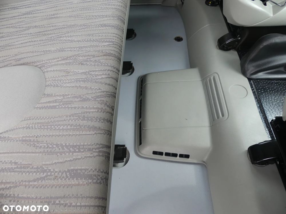 Nissan Primastar - 26