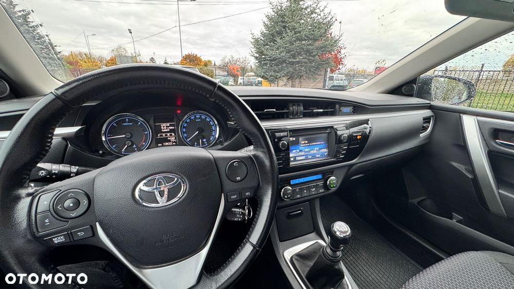 Toyota Corolla 1.4 D-4D Premium - 9