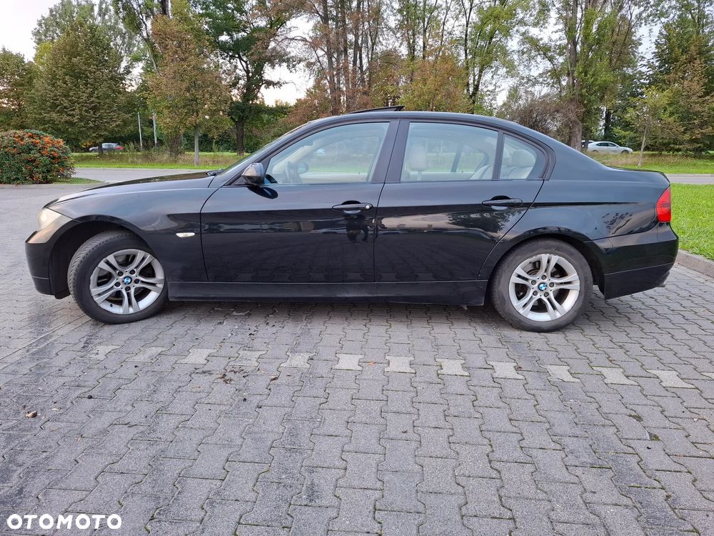 BMW Seria 3 320d - 14