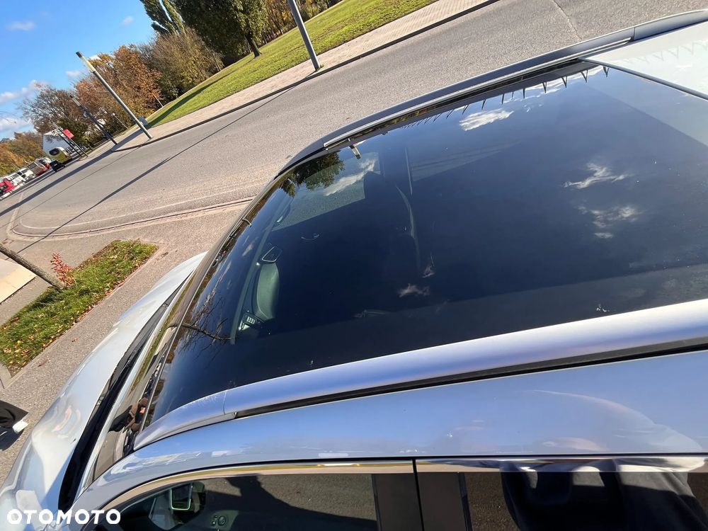 Nissan Qashqai 1.6 DCi Tekna Xtronic - 8