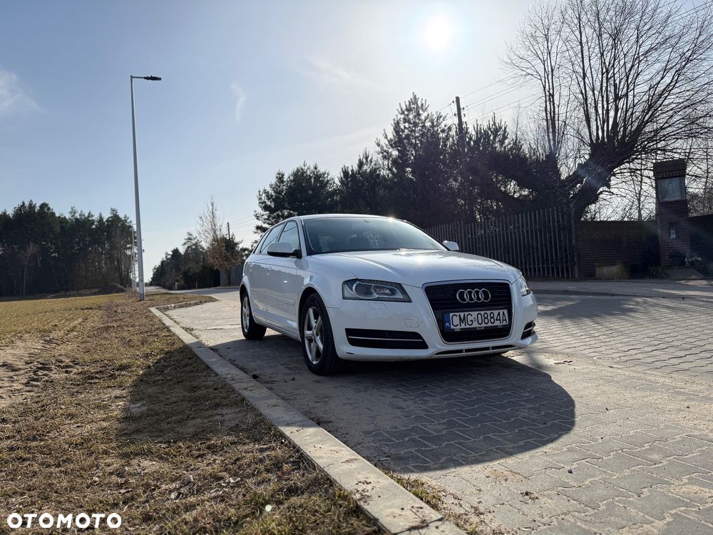 Audi A3 Sportback 1.8 TFSI Ambiente - 1