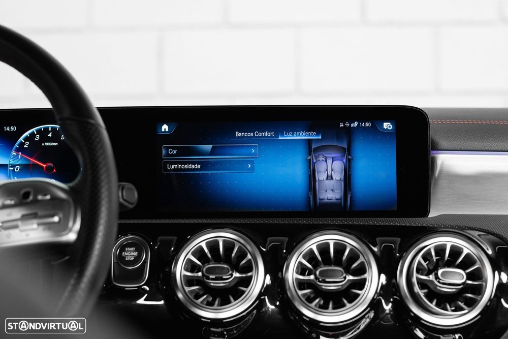 Mercedes-Benz CLA 250 e Shooting Brake AMG Line - 21