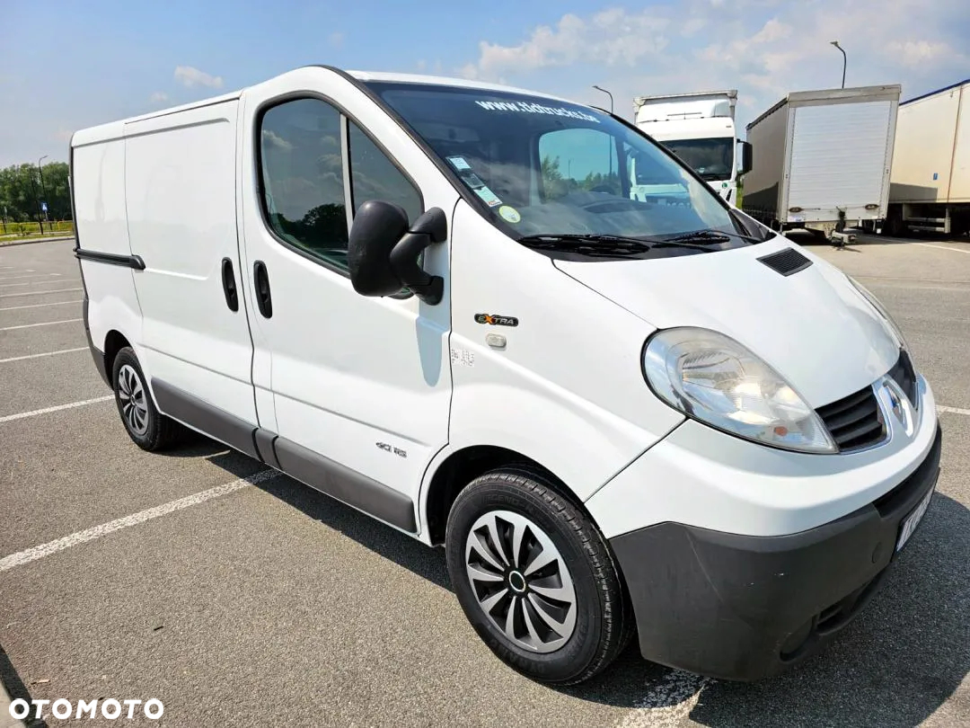 Renault Trafic - 12