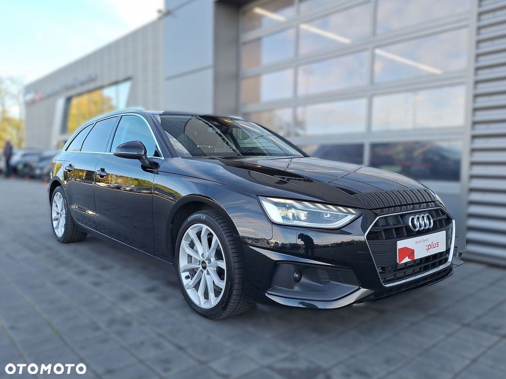 Audi A4 Avant 40 TFSI mHEV S tronic - 32