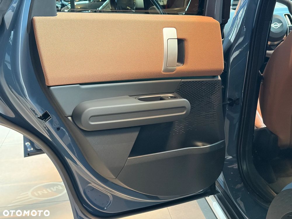 MINI Countryman S ALL4 mHEV Linia Favoured - 15