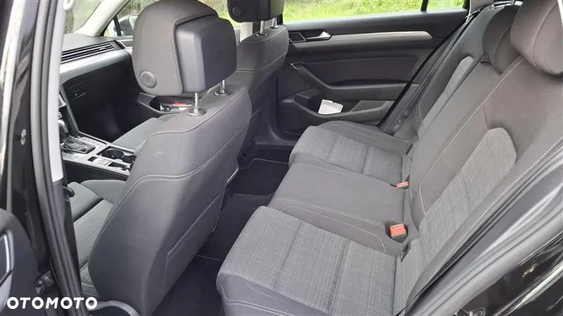 Volkswagen Passat 1.5 TSI EVO Business DSG - 12