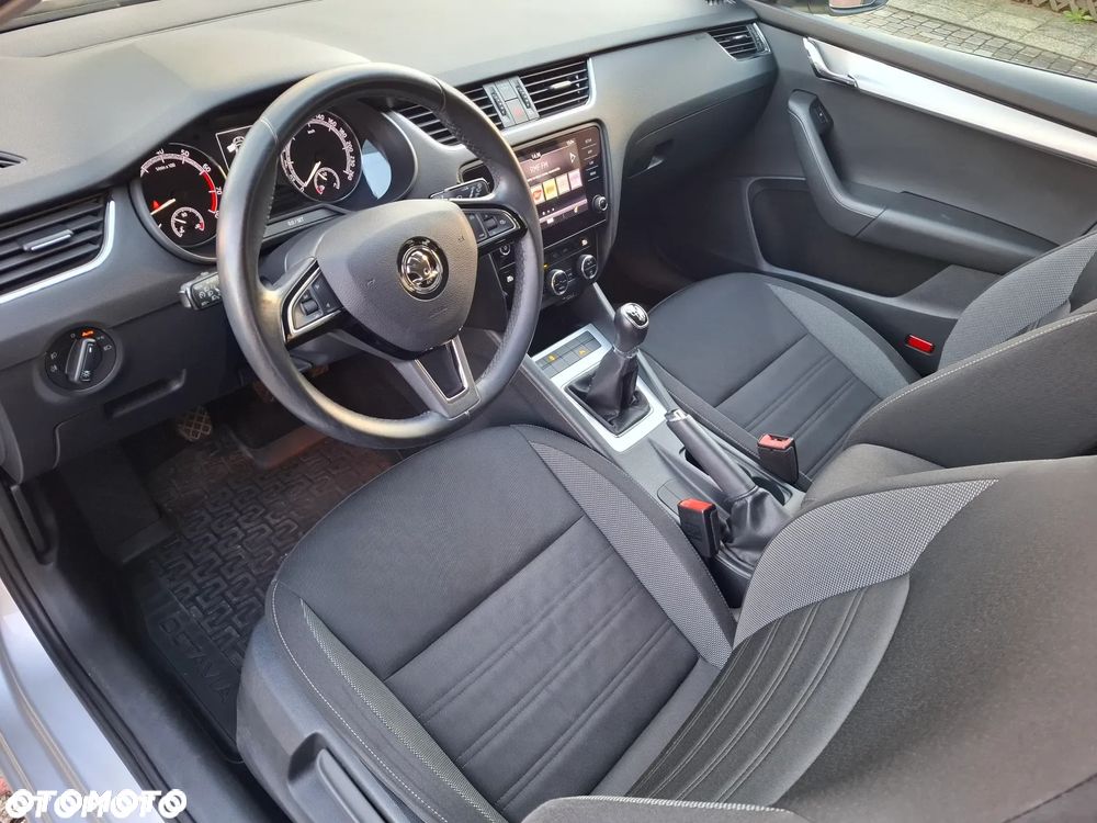 Skoda Octavia 1.5 TSI ACT Ambition - 17