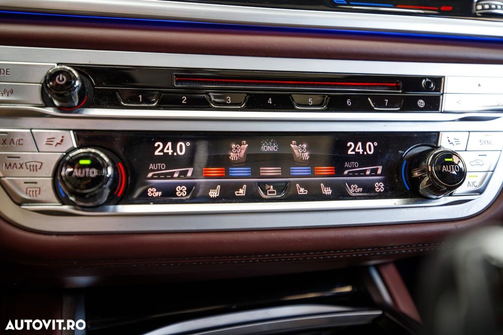 BMW Seria 7 745Le xDrive AT PHEV - 31