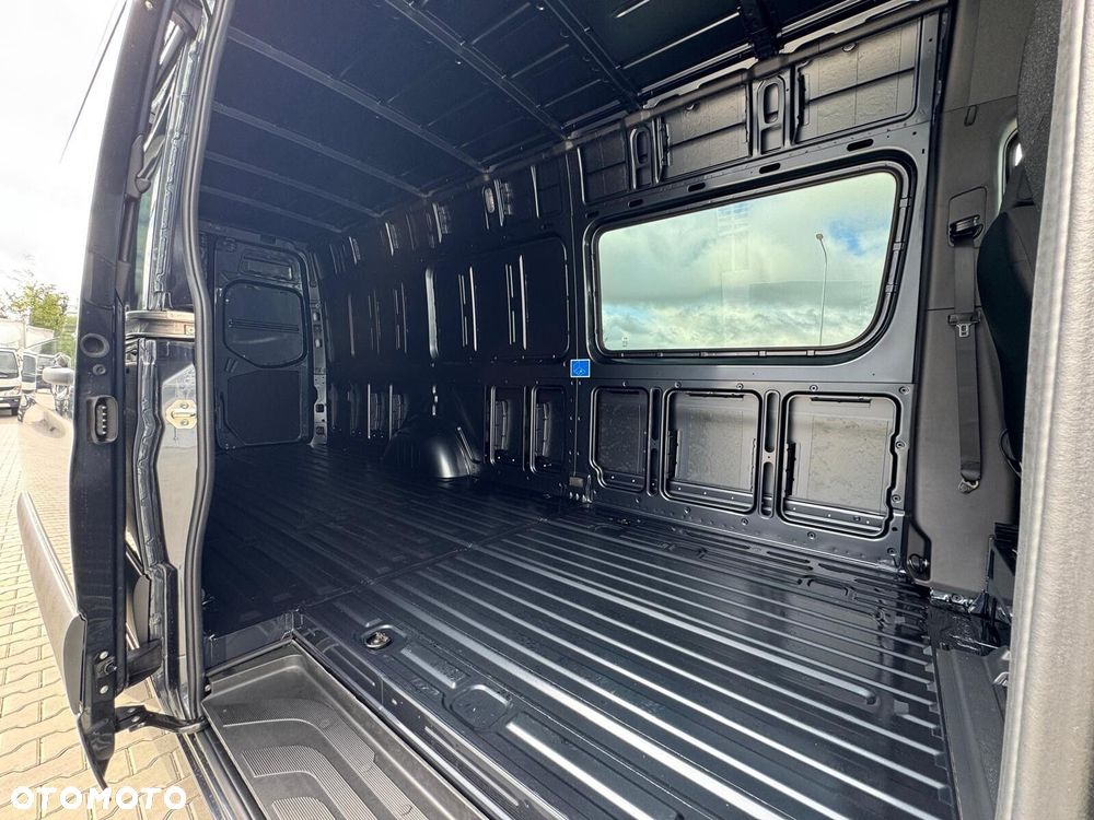 Mercedes-Benz Sprinter Furgon 317 cdi L4H2 - 17