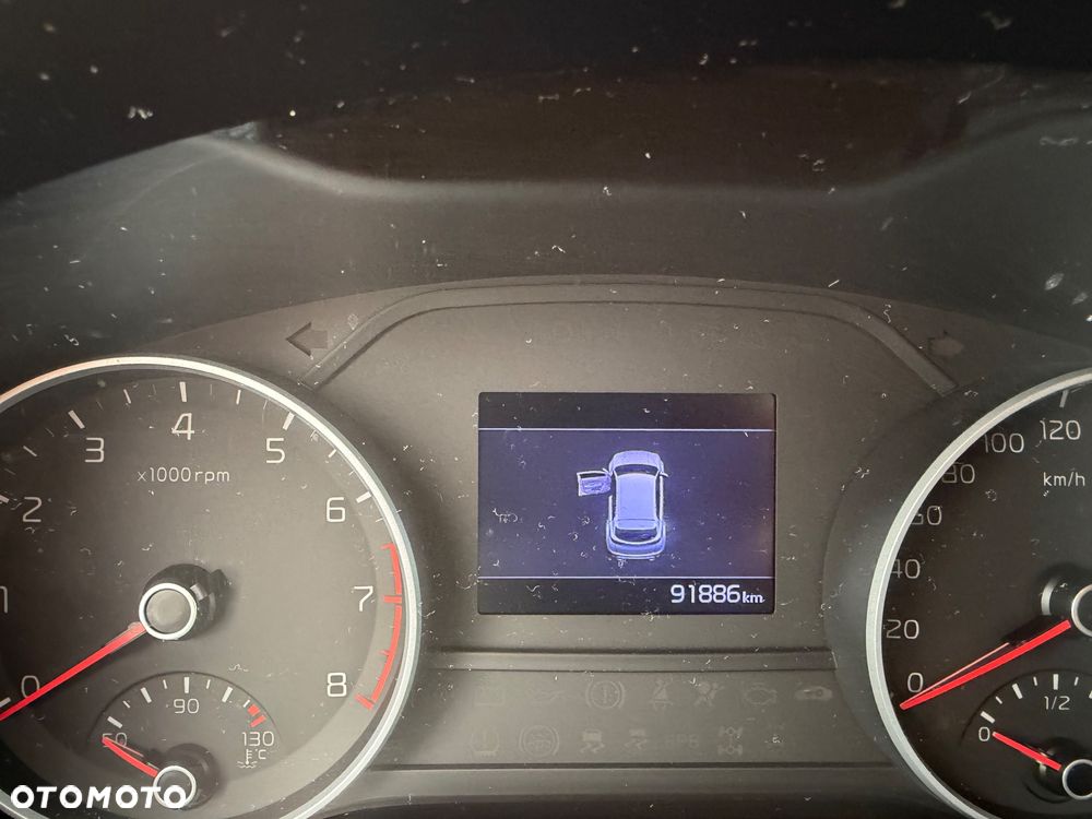 Kia Sportage 1.6 GDI Black Edition 2WD - 11