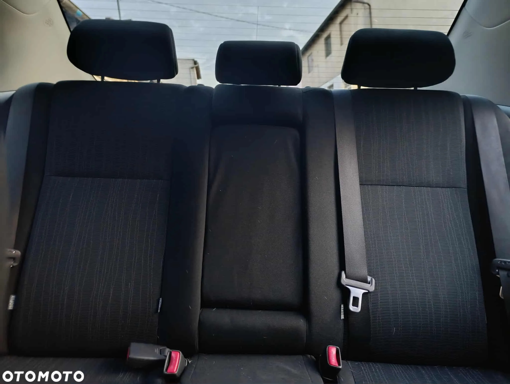 Toyota Corolla - 5