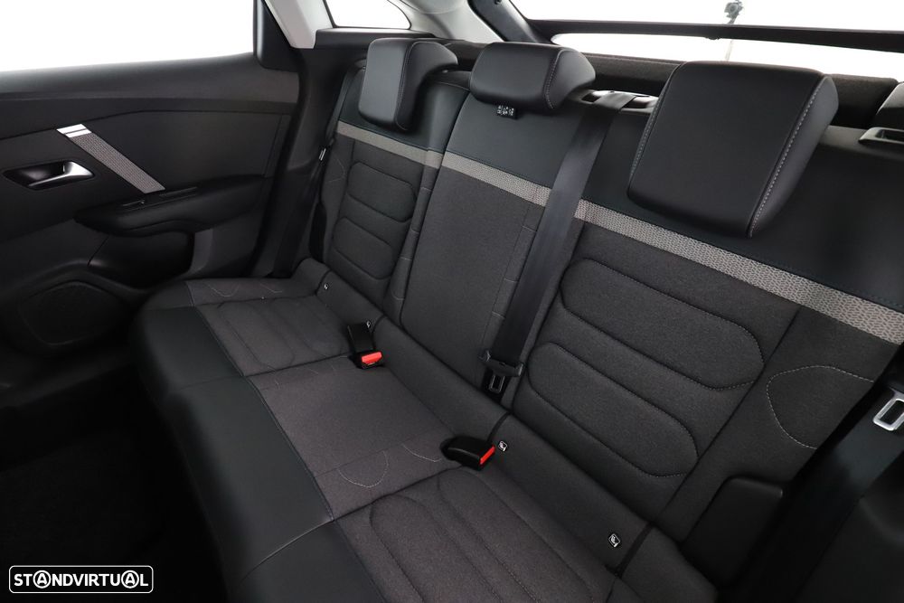 Citroën C4 1.2 PureTech Shine EAT8 - 8