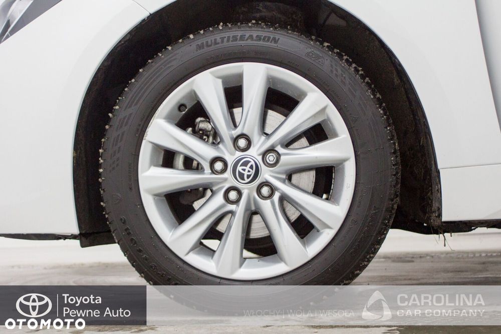 Toyota Corolla 1.8 Hybrid Comfort - 24