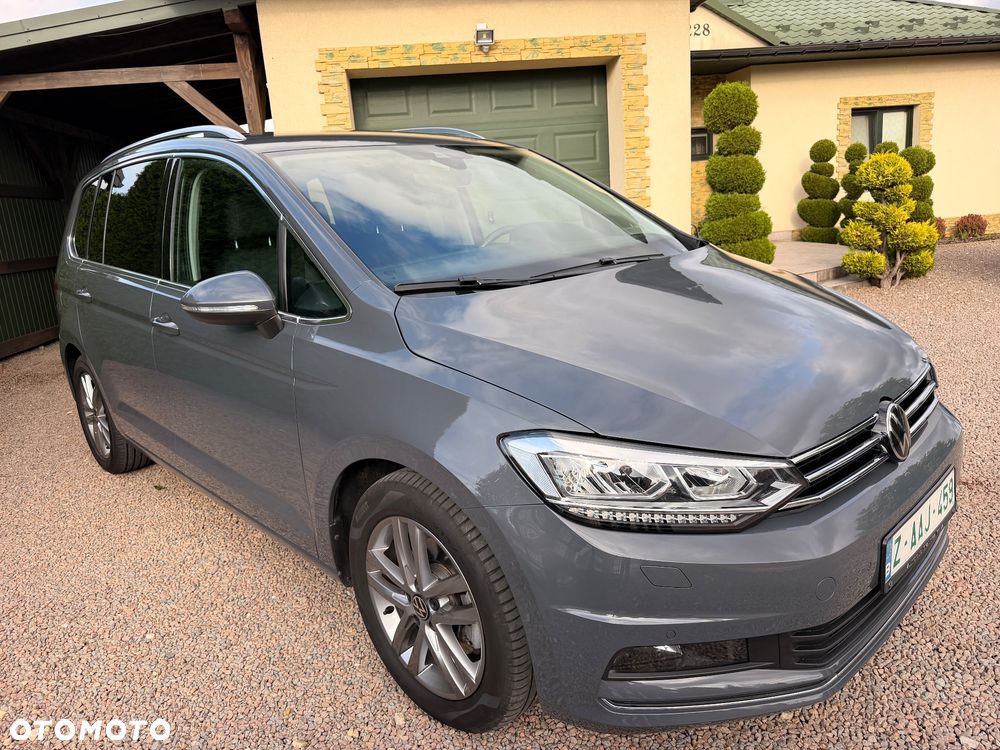 Volkswagen Touran - 2