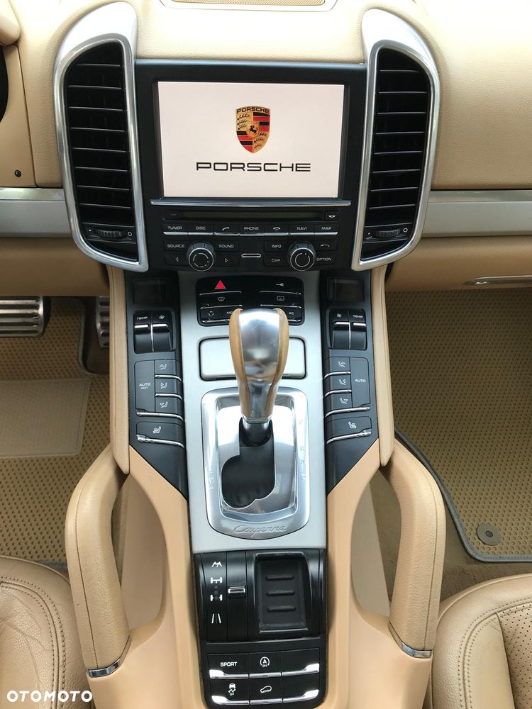 Porsche Cayenne S Tiptronic S - 9