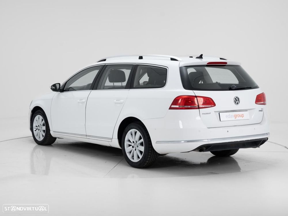 VW Passat Variant - 4