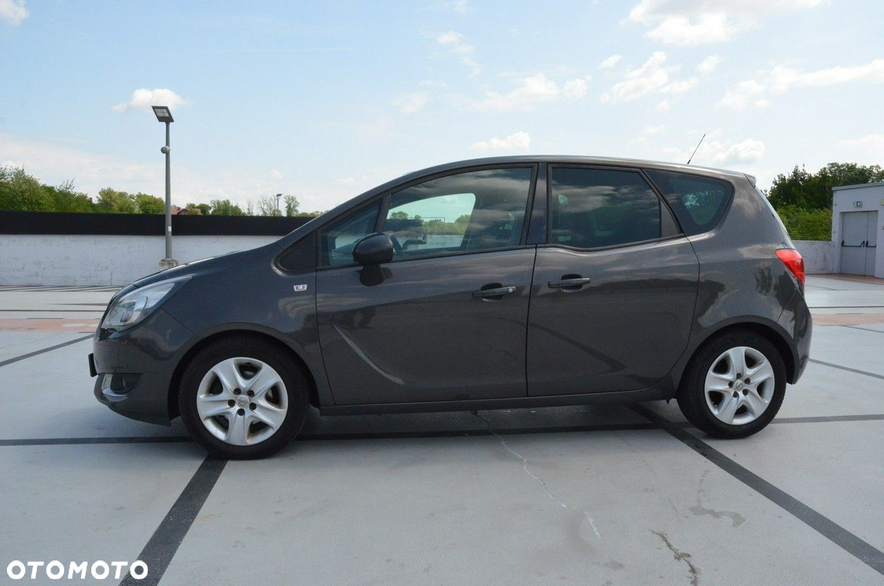 Opel Meriva - 10