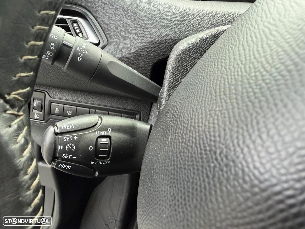 Peugeot 308 1.6 e-HDi Active - 9