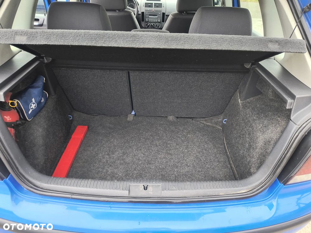 Volkswagen Polo 1.2 12V Trendline - 12