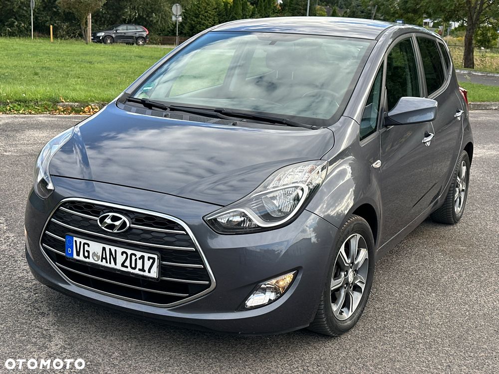Hyundai ix20 1.4 Premium - 11