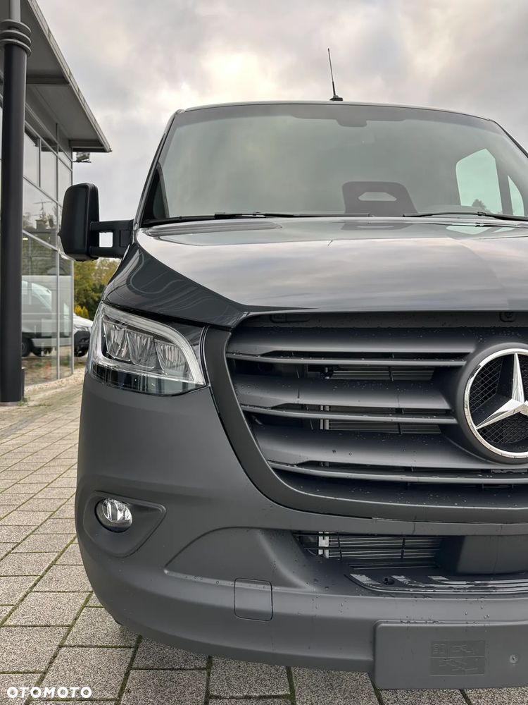 Mercedes-Benz Sprinter - 21