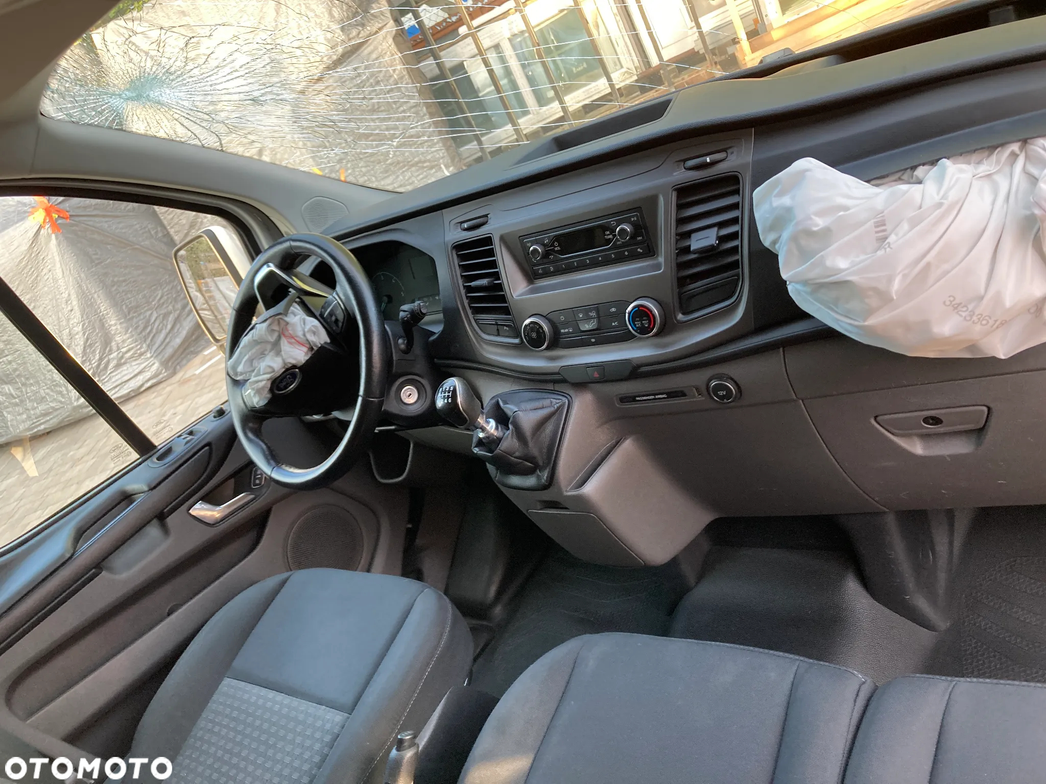 Ford Transit Custom L2H2 - 28