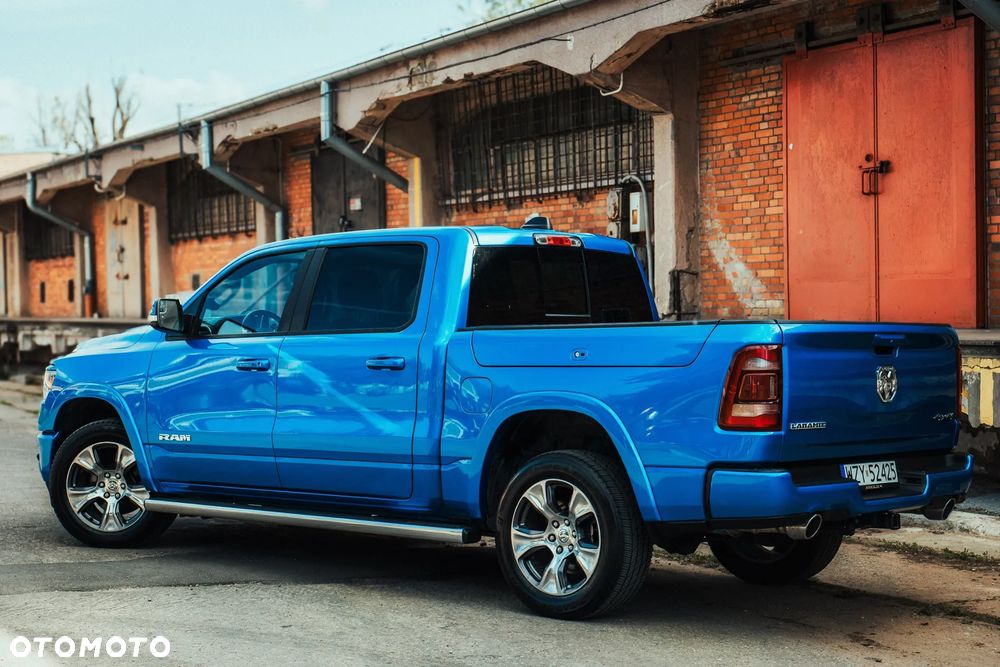 RAM 1500 Crew Cab Laramie - 9