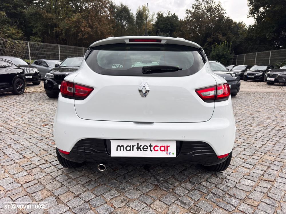 Renault Clio 0.9 TCE Dynamique S - 11