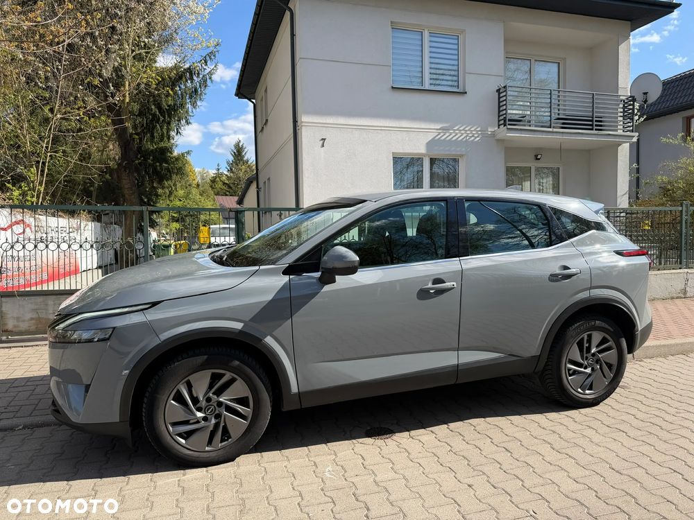 Nissan Qashqai - 1