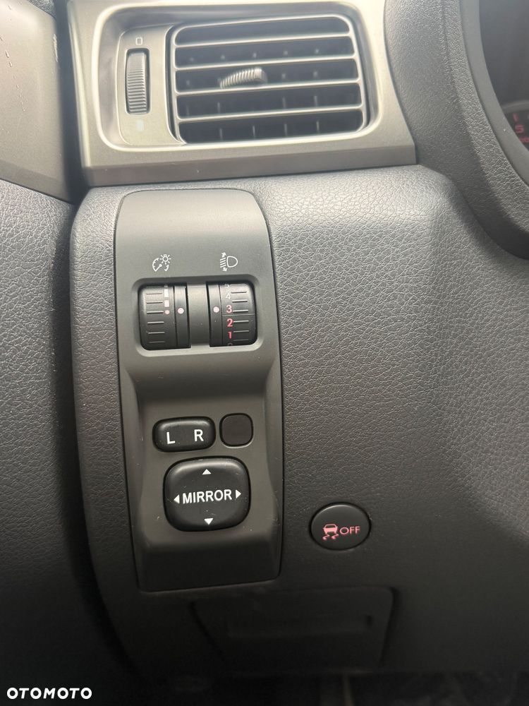 Subaru Impreza 2.0R Active - 10
