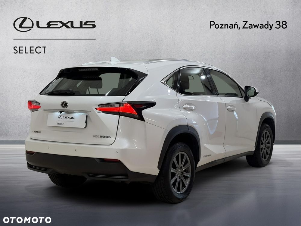 Lexus NX 300h Elite AWD - 2