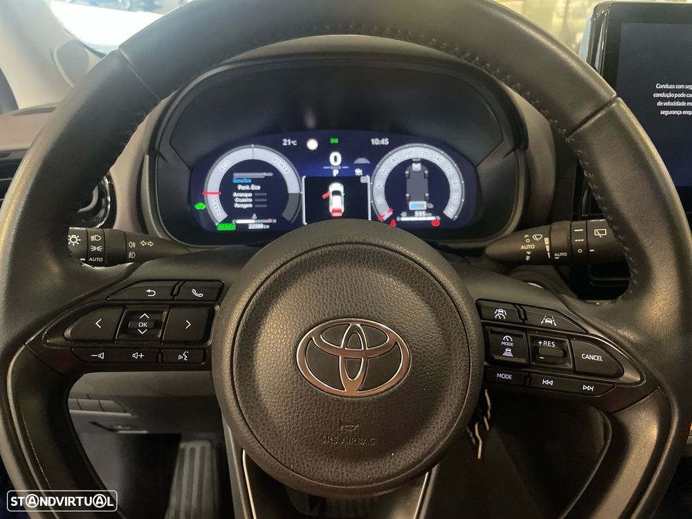 Toyota Yaris Cross 1.5 HDF Luxury - 13