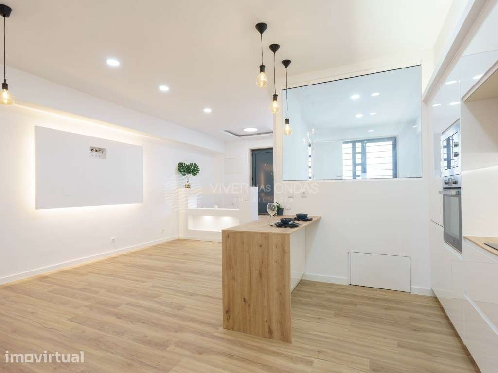 Loja convertida em Habitação - 300m do comboio - Grande imagem: 5/42
