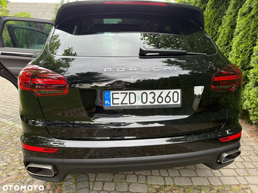 Porsche Cayenne - 3