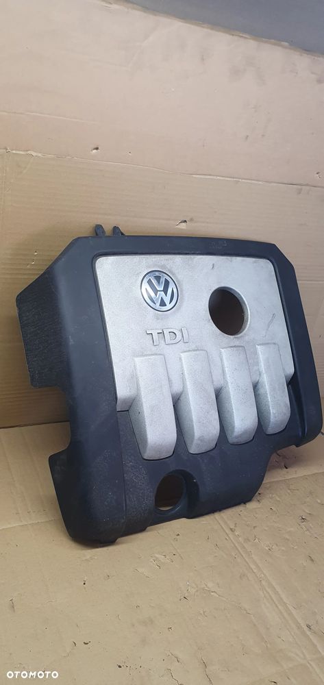 Pokrywa osłona silnika VW Passat B6 2.0 TDI 03G103925BP - 2