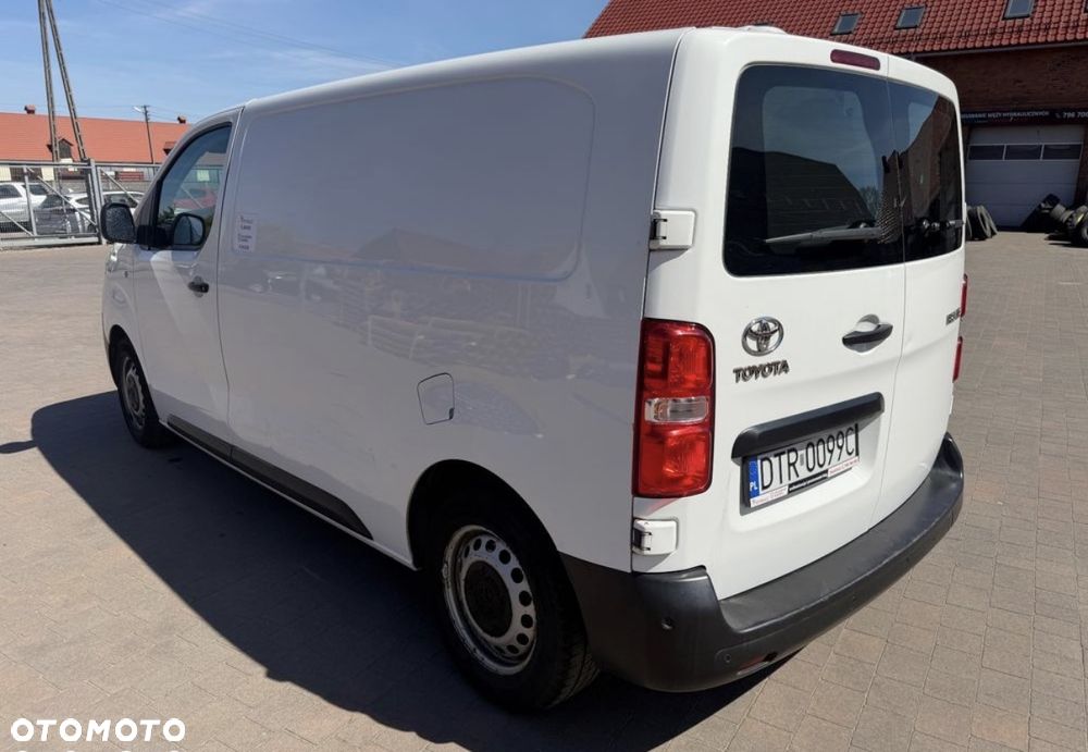 Toyota ProAce 1,5-l-D-4D L1 (6-Si.) - 7