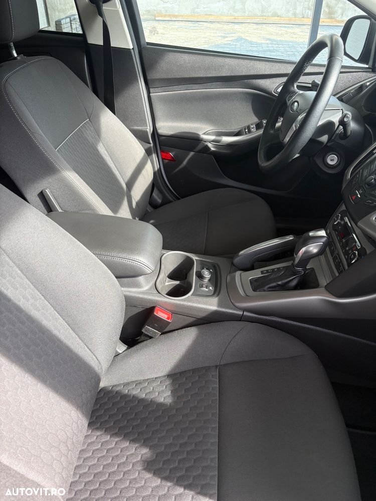 Ford Focus 2.0 TDCi DPF Aut. Titanium - 9