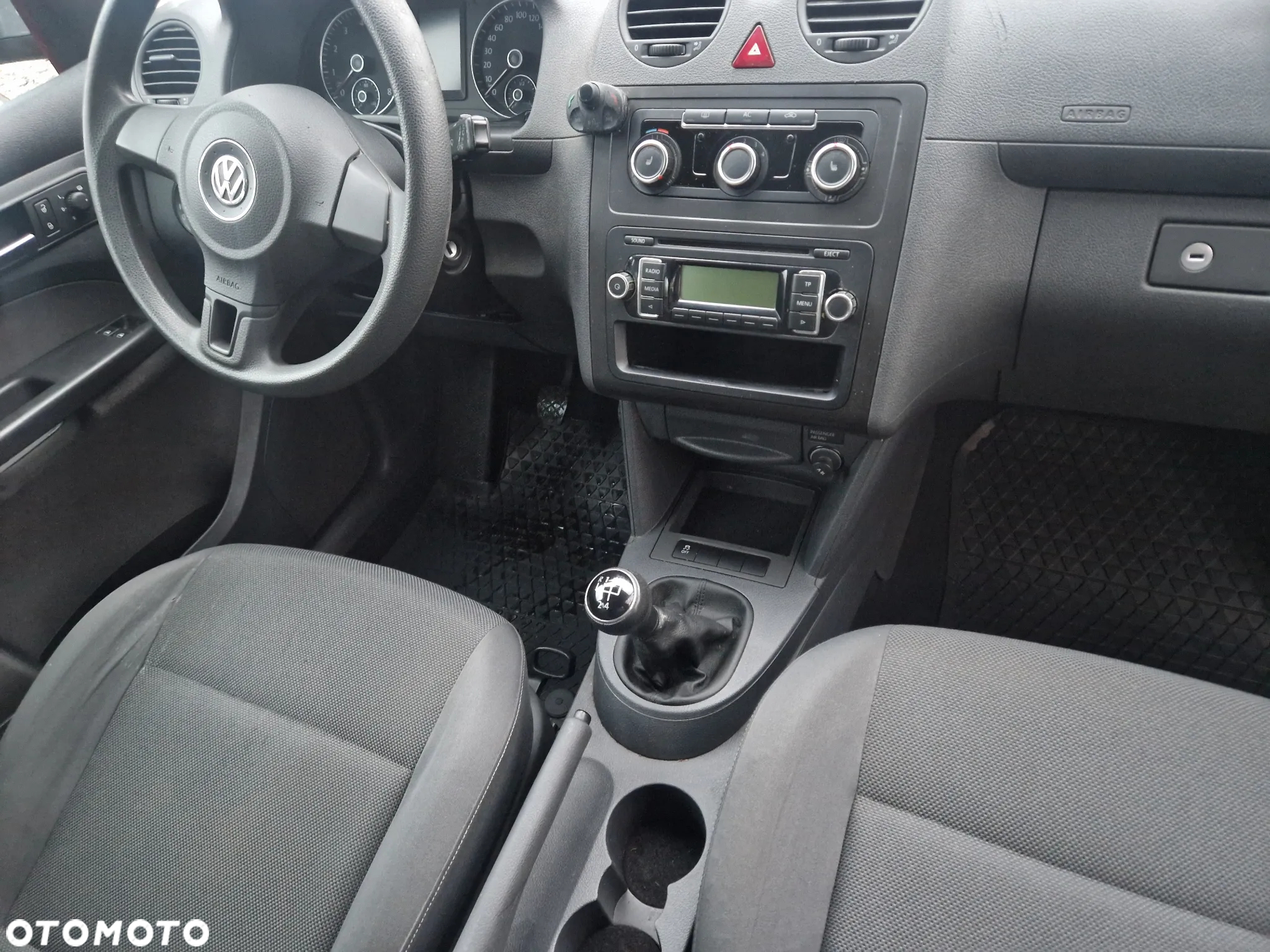 Volkswagen Caddy 1.2 (7-Si.) Edition 30 - 11