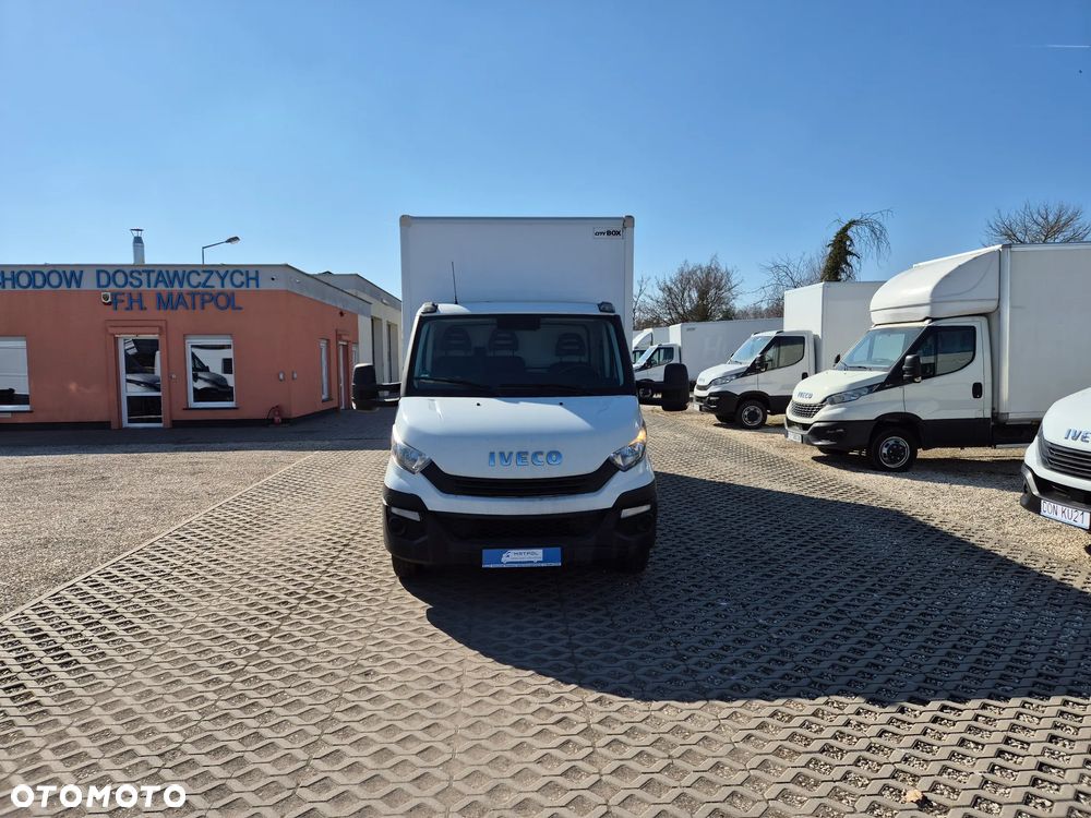 Iveco Daily 35C14, kontener 8PAL, winda 750KG, bliźniaki, klimatyzacja, 174 600 KM - 2