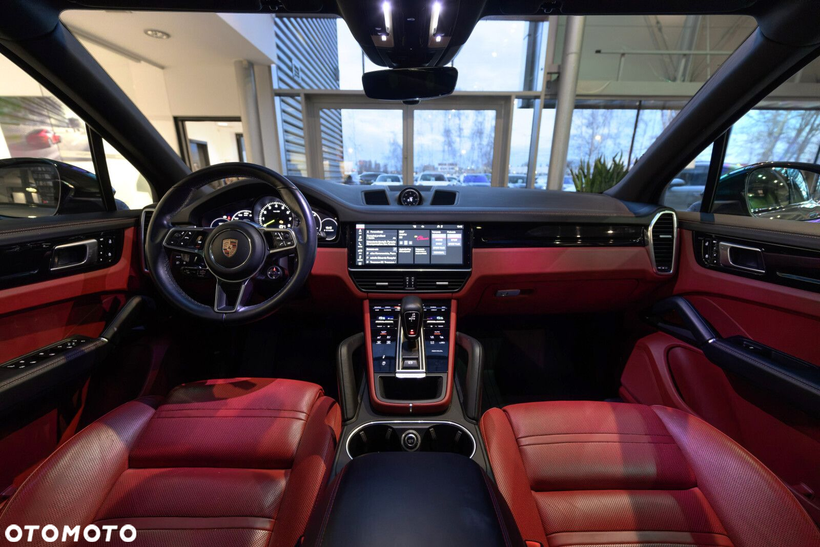 Porsche Cayenne - 8