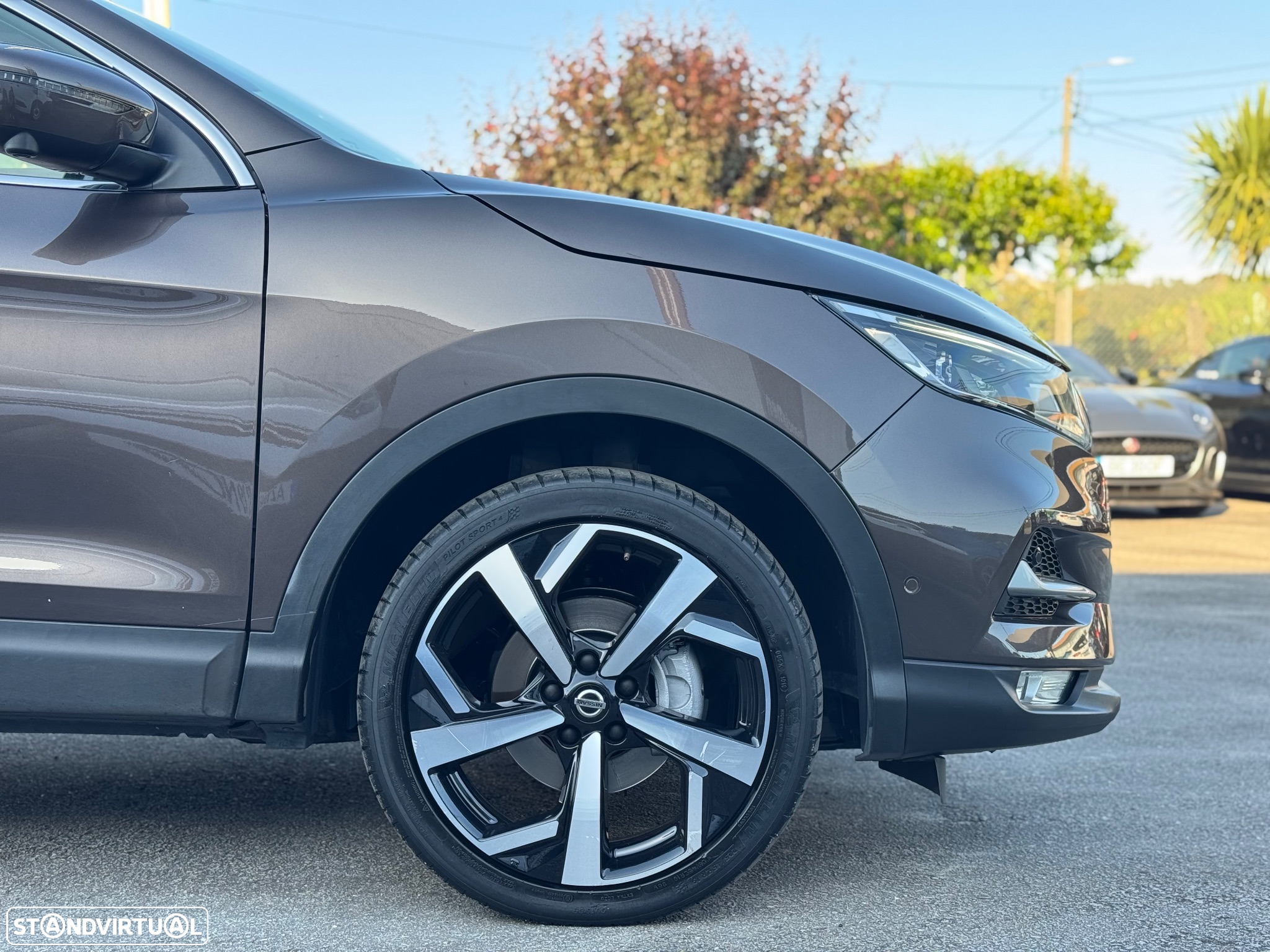 Nissan Qashqai 1.3 DIG-T Tekna Premium - 4